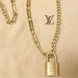 ✅ LOUIS VUITTON Padlock Authentic/unbranded  Necklace and Bracelet Set
